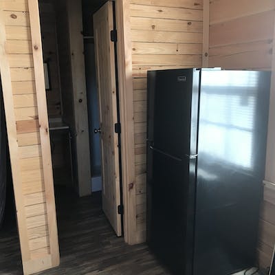 cabins-3-5-interior_3-1-scaled.jpg