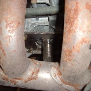 drivers motor mount 3.JPG