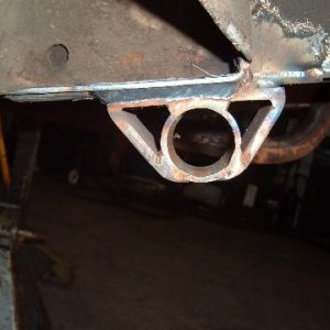 rear spring hangers mounted 2.JPG