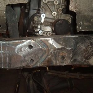 sleaves in frame.JPG