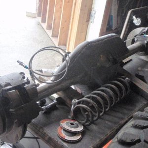 4runner axle 003.jpg