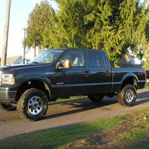 chads trucks 326 tiny.jpg
