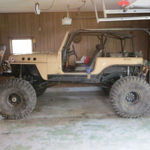 Tan Jeep 020.jpg