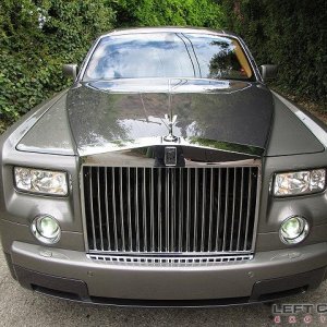 rolls-royce-phantom-grill.jpg