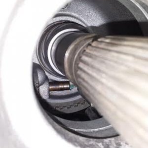 th400 rear output.jpg