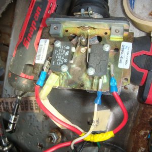 STEERING CONTROL.jpg